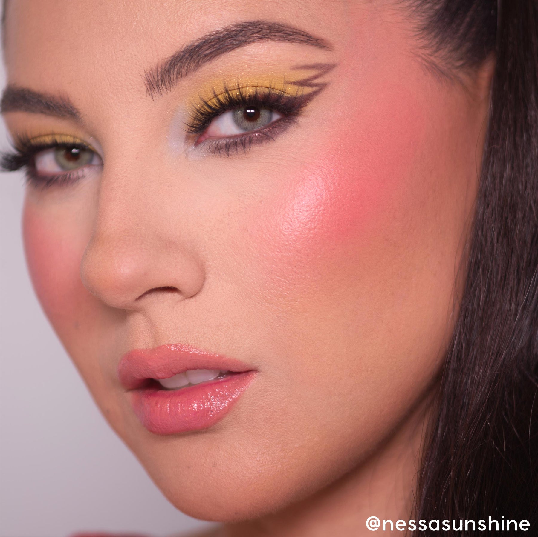 Electrifying Dreams - Silky Wearable Cheek Mood