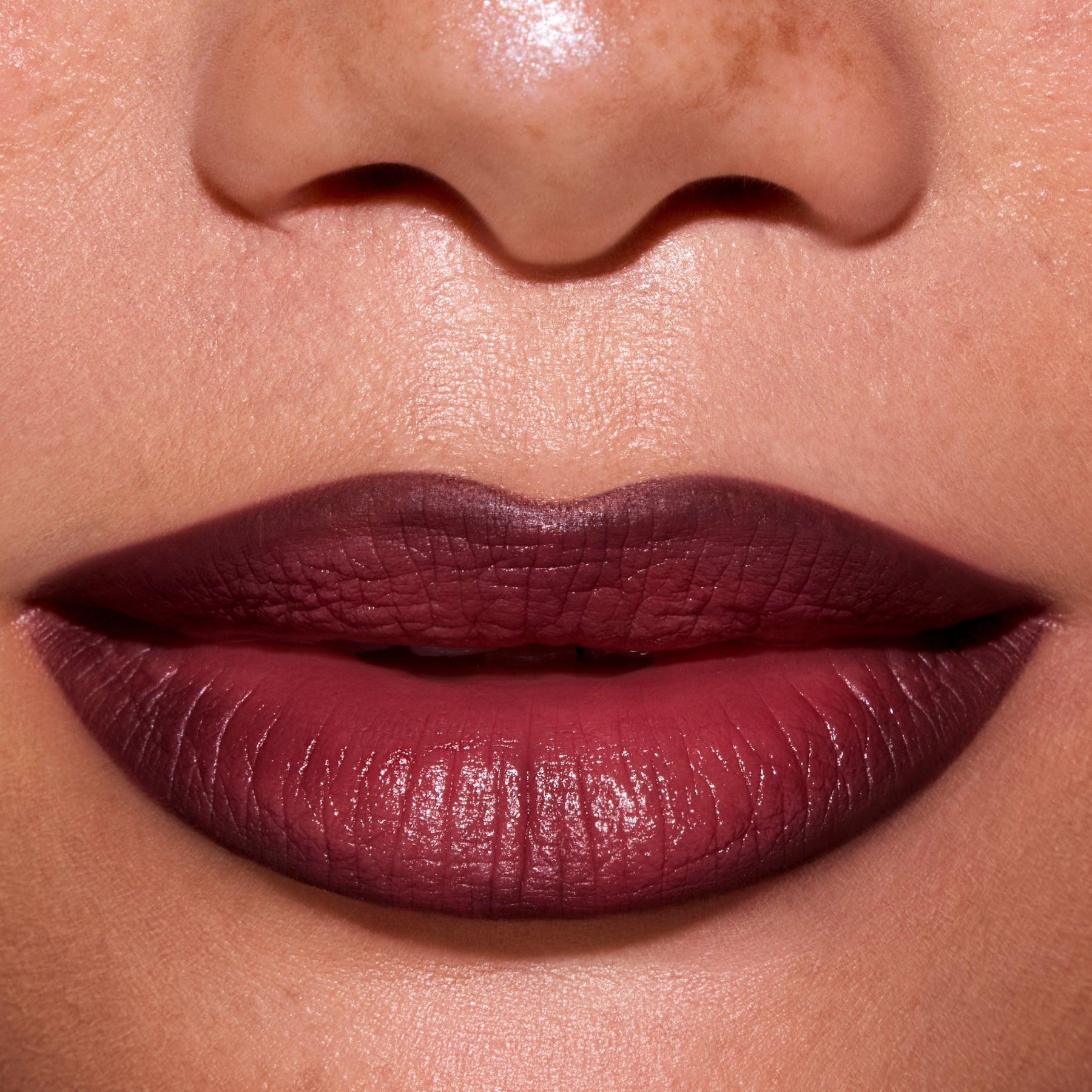 New Love - Luminous Iconic Lip Glow