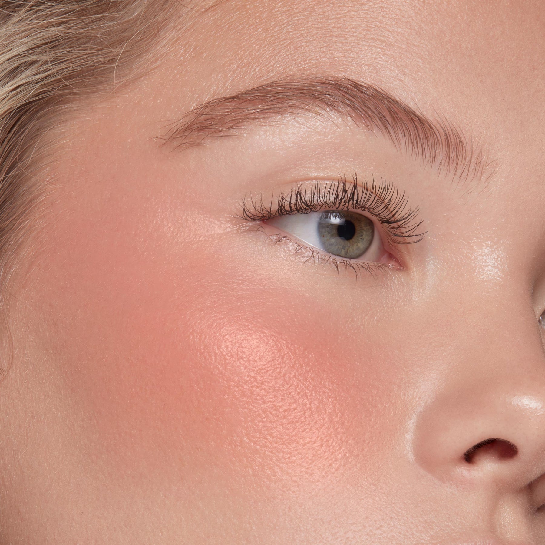 THX - Gentle Contemporary Cheek Highlight